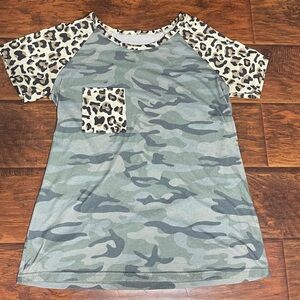 Womens Tshirt size large